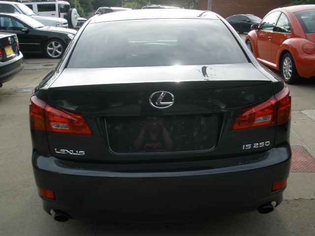 2006 Lexus IS 250 Ext Cab SLE Longbed