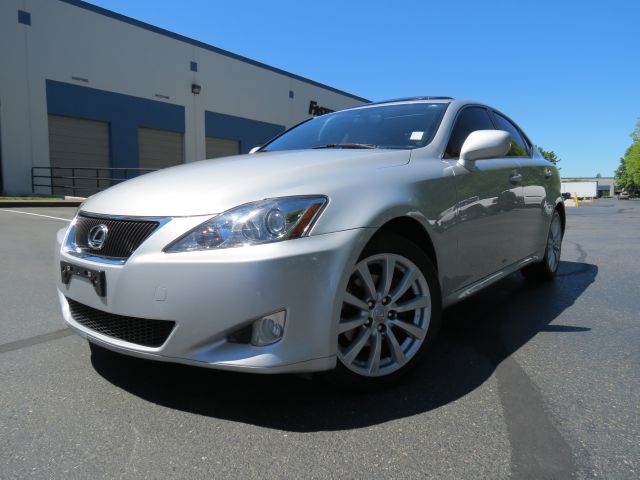 2007 Lexus IS 250 4WD 4-door Sport/entertainment Pkg