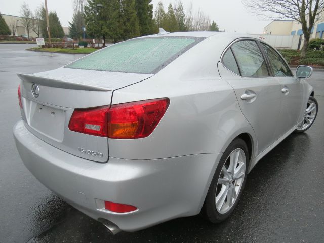 2007 Lexus IS 250 Ext Cab SLE Longbed