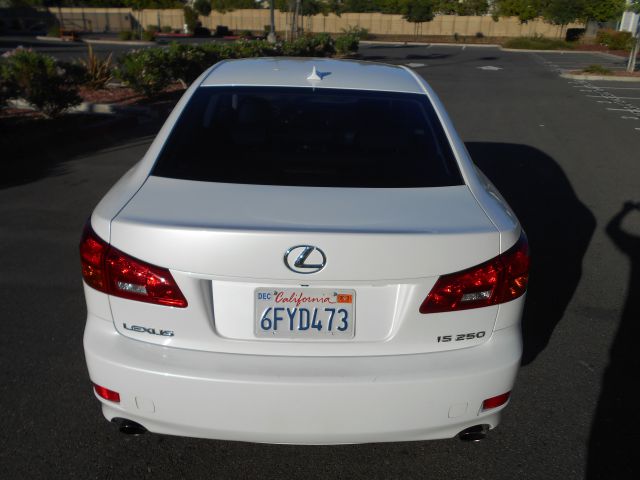 2007 Lexus IS 250 Ext Cab SLE Longbed