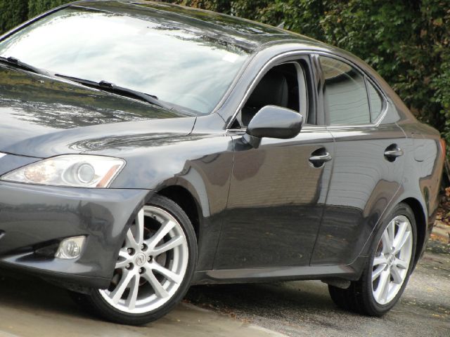 2007 Lexus IS 250 Ext Cab SLE Longbed