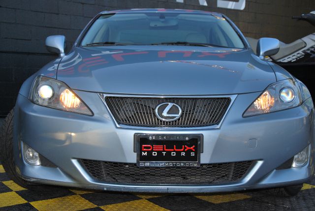 2007 Lexus IS 250 Ext Cab SLE Longbed