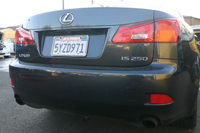 2007 Lexus IS 250 2WD Supercab 13