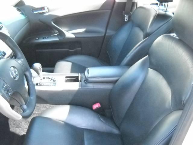 2007 Lexus IS 250 2.5L SEL W/sunroof