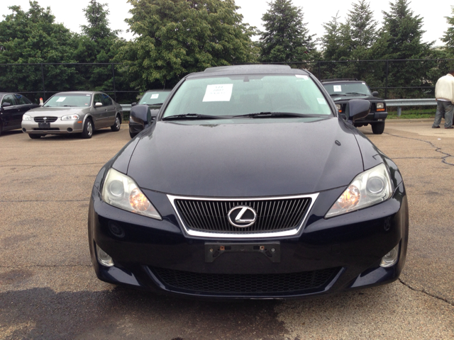 2007 Lexus IS 250 4WD 4-door Sport/entertainment Pkg