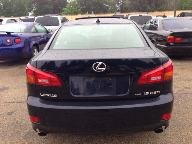 2007 Lexus IS 250 4WD 4-door Sport/entertainment Pkg