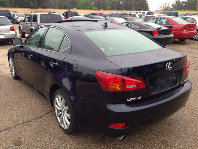 2007 Lexus IS 250 4WD 4-door Sport/entertainment Pkg