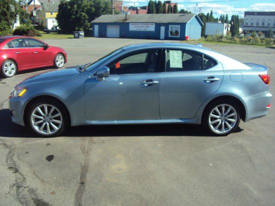 2007 Lexus IS 250 4WD 4-door Sport/entertainment Pkg