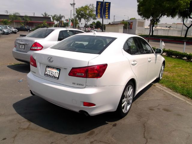 2007 Lexus IS 250 Ext Cab SLE Longbed