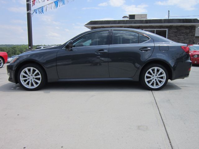 2007 Lexus IS 250 4WD 4-door Sport/entertainment Pkg