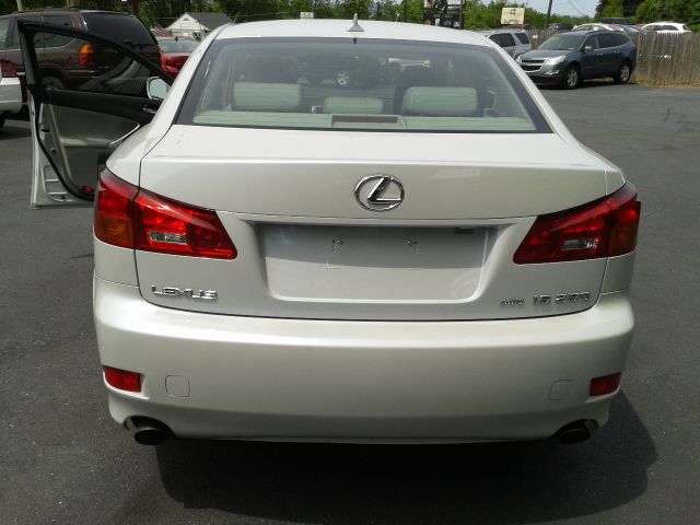 2007 Lexus IS 250 4WD 4-door Sport/entertainment Pkg