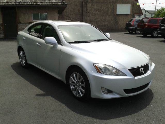 2007 Lexus IS 250 4WD 4-door Sport/entertainment Pkg