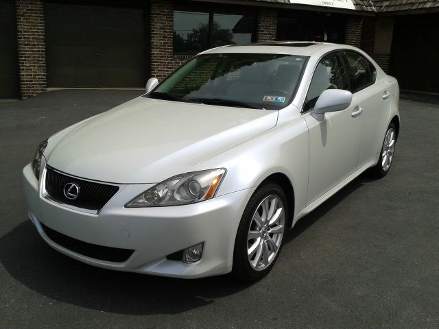 2007 Lexus IS 250 4WD 4-door Sport/entertainment Pkg