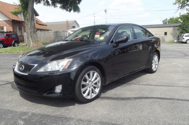 2007 Lexus IS 250 4WD 4-door Sport/entertainment Pkg