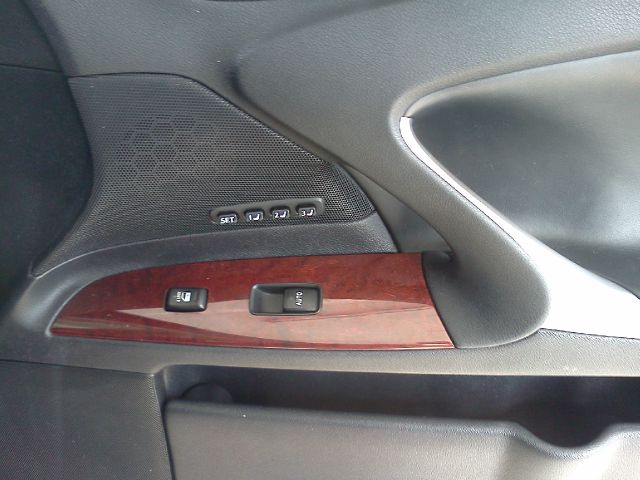 2008 Lexus IS 250 Dvd-3rd ROW Seating