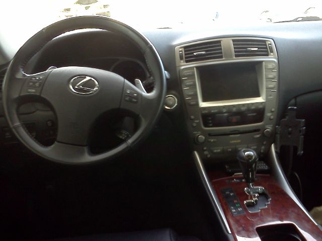 2008 Lexus IS 250 Dvd-3rd ROW Seating