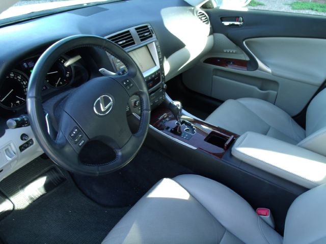 2008 Lexus IS 250 Dvd-3rd ROW Seating