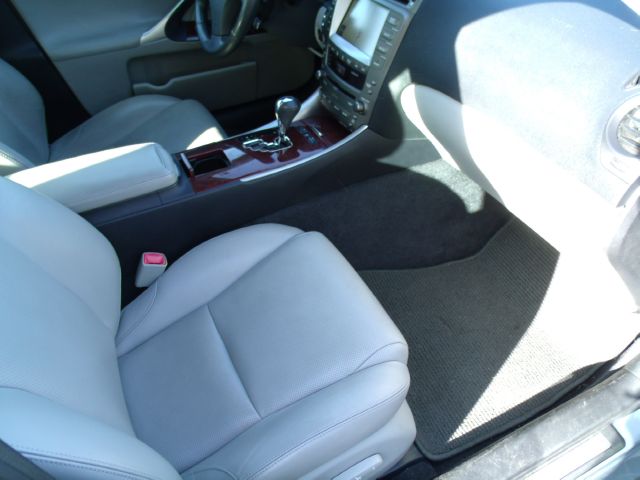 2008 Lexus IS 250 Dvd-3rd ROW Seating