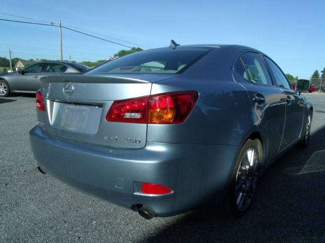 2008 Lexus IS 250 Dvd-3rd ROW Seating