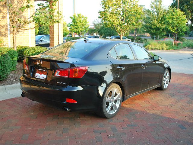 2009 Lexus IS 250 Ext Cab SLE Longbed