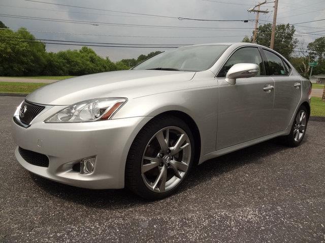 2010 Lexus IS 250 GLS 4 Dr Sedan FWD