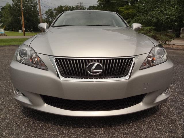 2010 Lexus IS 250 GLS 4 Dr Sedan FWD