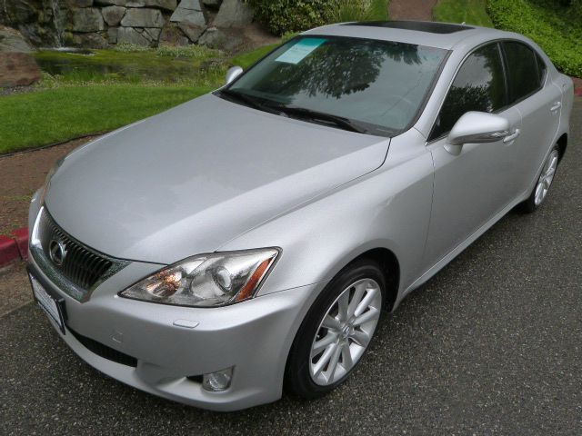 2010 Lexus IS 250 Dvd-3rd ROW Seating