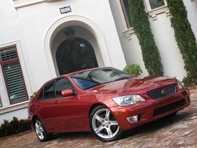 2001 Lexus IS 300 Base