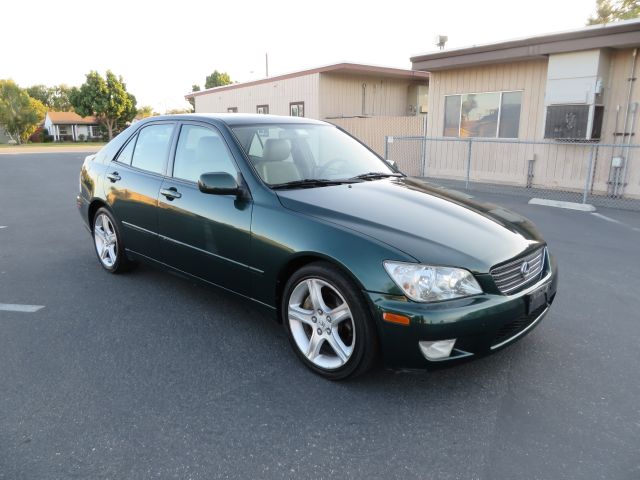 2001 Lexus IS 300 Base