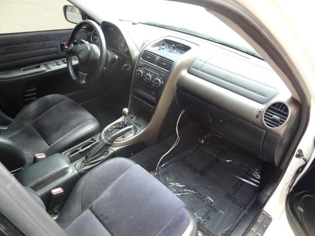 2001 Lexus IS 300 Base