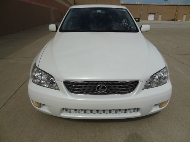 2001 Lexus IS 300 Base