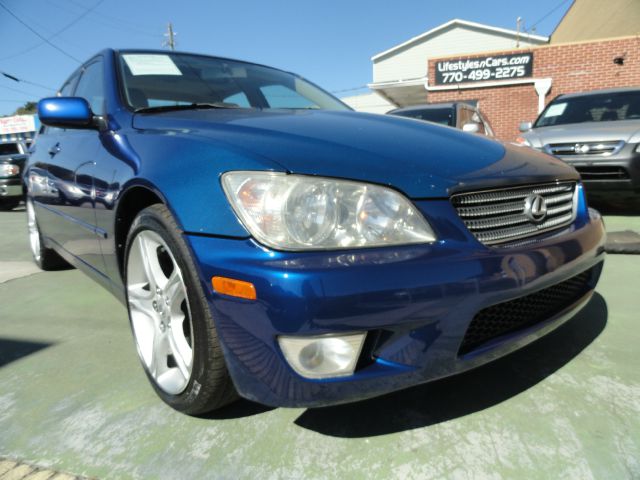 2001 Lexus IS 300 Base