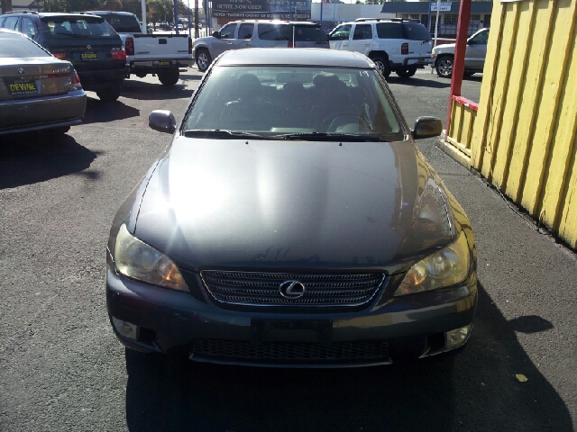 2001 Lexus IS 300 Base