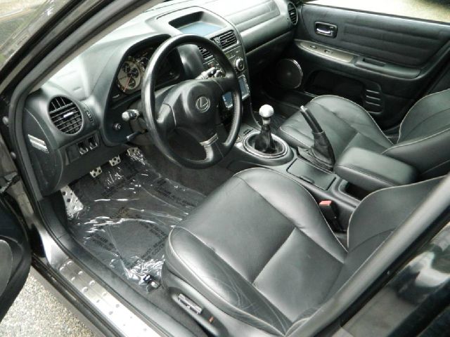 2002 Lexus IS 300 740ia Free Shipping