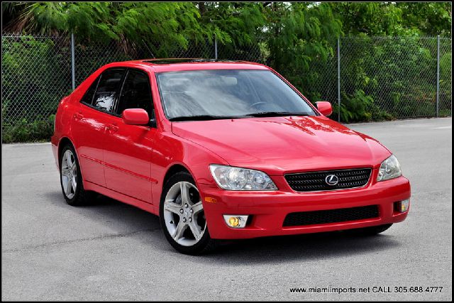 2002 Lexus IS 300 323it