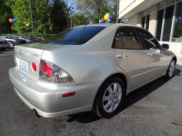 2002 Lexus IS 300 AT Leather 4WD EX