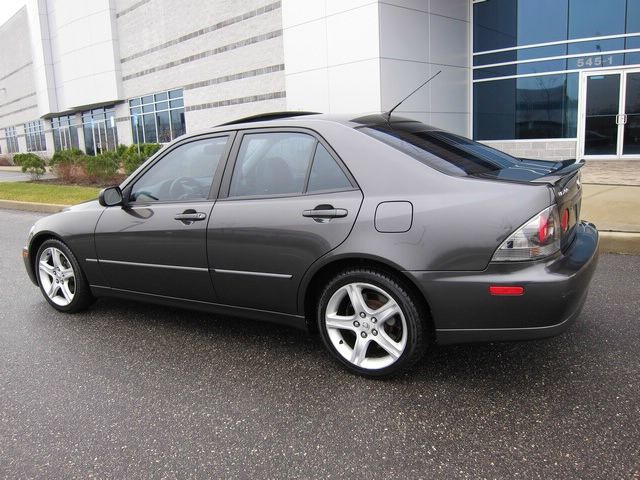 2002 Lexus IS 300 Unknown