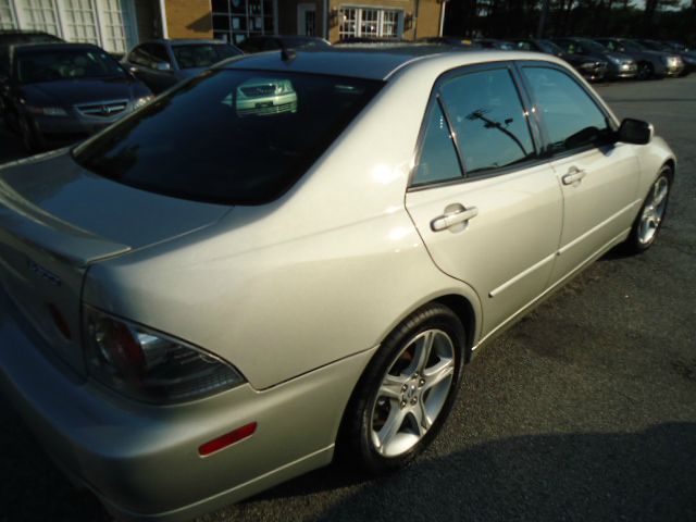 2003 Lexus IS 300 740ia Free Shipping