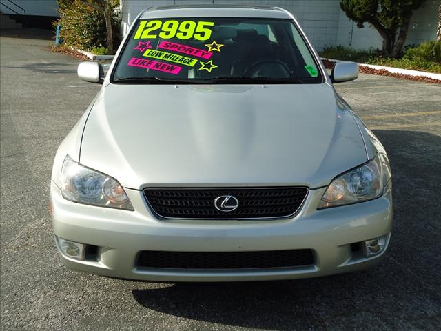 2003 Lexus IS 300 Base