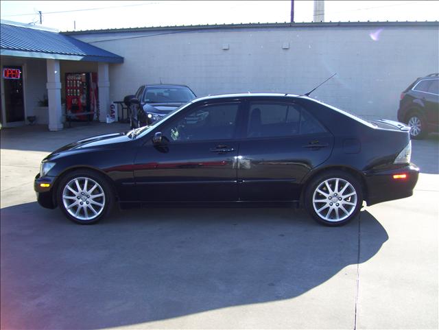 2003 Lexus IS 300 Base