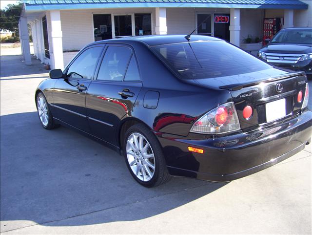 2003 Lexus IS 300 Base