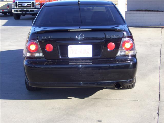 2003 Lexus IS 300 Base