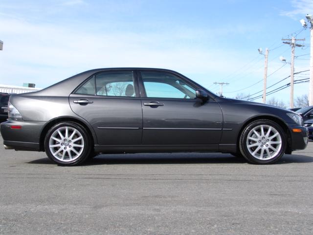 2005 Lexus IS 300 Double Cab FOUR Wheel Driveextra Clean 4x4 T