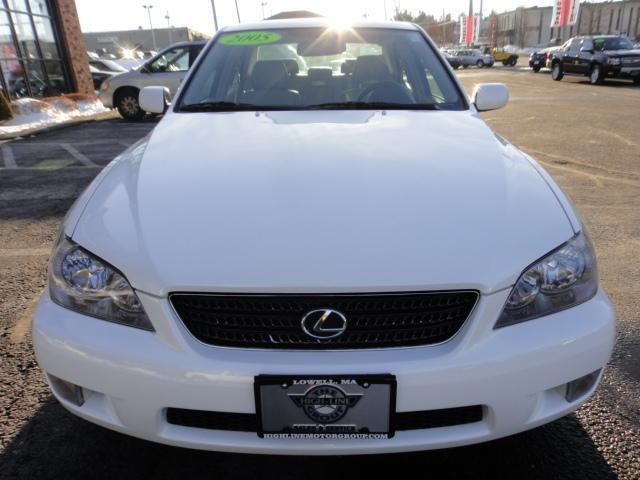 2005 Lexus IS 300 Base