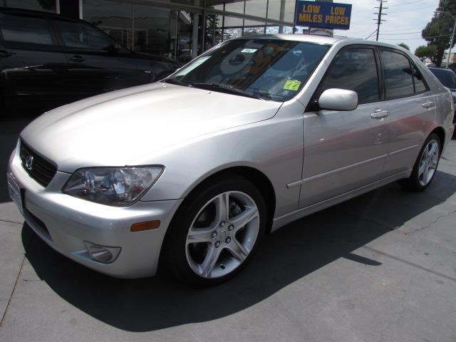 2005 Lexus IS 300 114