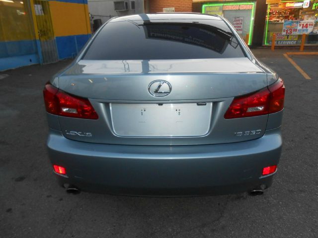 2006 Lexus IS 350 4dr S Manual