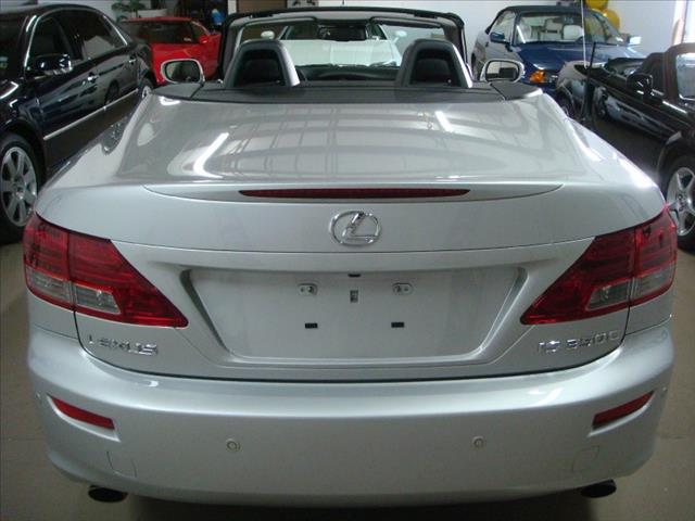 2010 Lexus IS 350C SDN