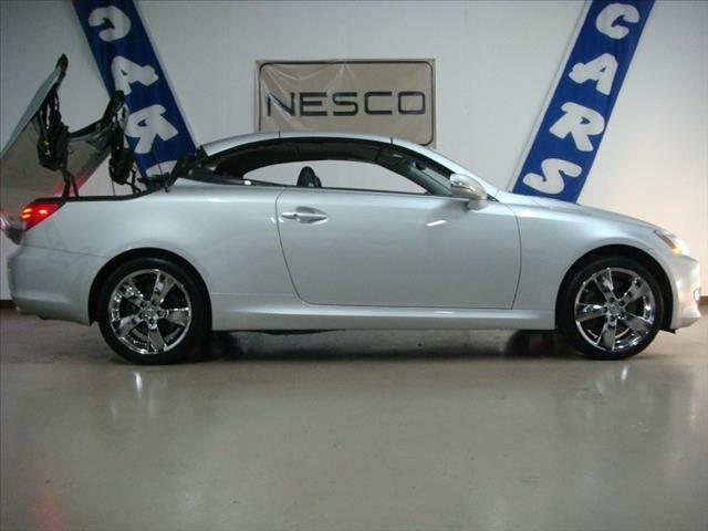 2010 Lexus IS 350C SDN