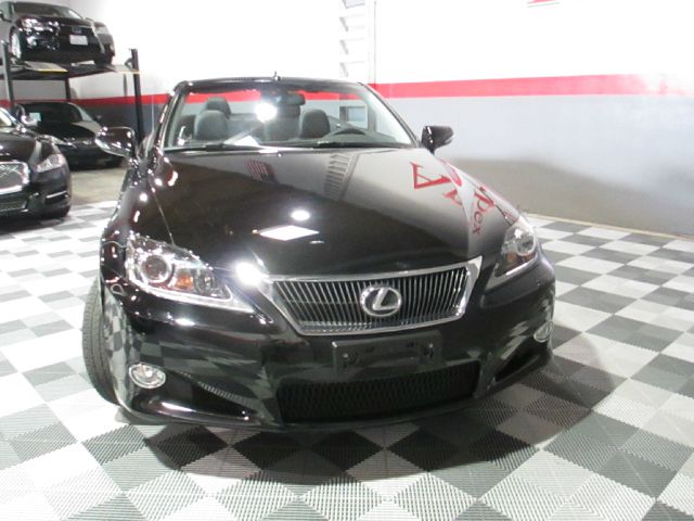 2012 Lexus IS 350C Limited Sport Utility 4D