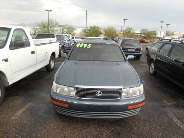 1990 Lexus LS 400 Base